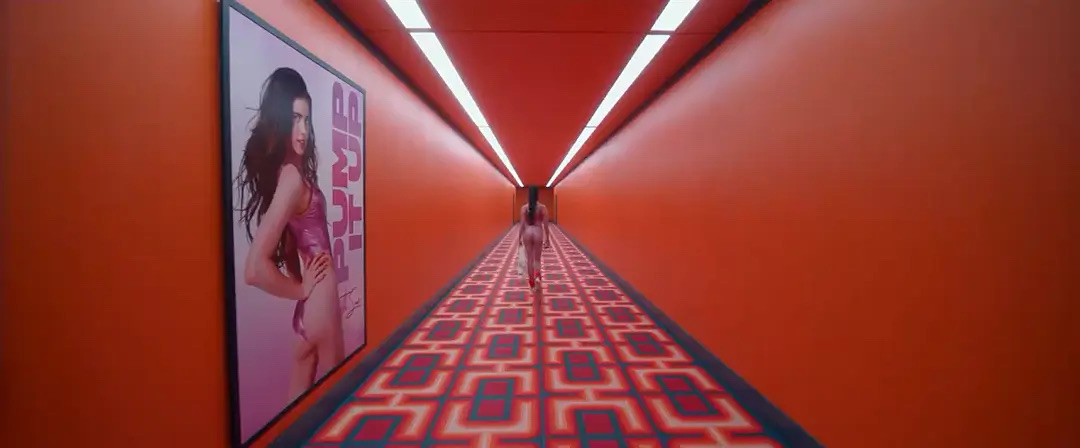 Image in a image block